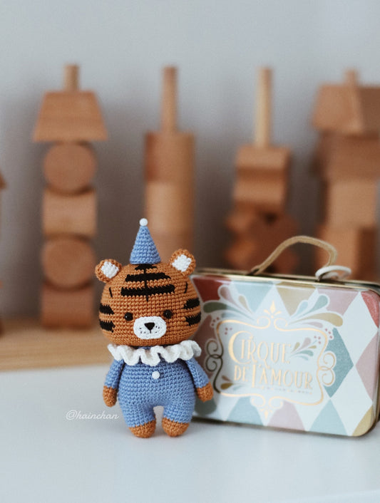 Amber the Tiger Crochet Pattern - 9 CM Tall | Hainchan